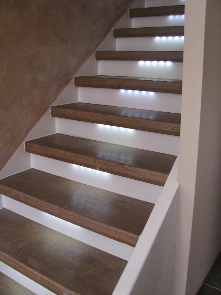 Kies zelfklevende antislip strip, beste veiligheid trap!
